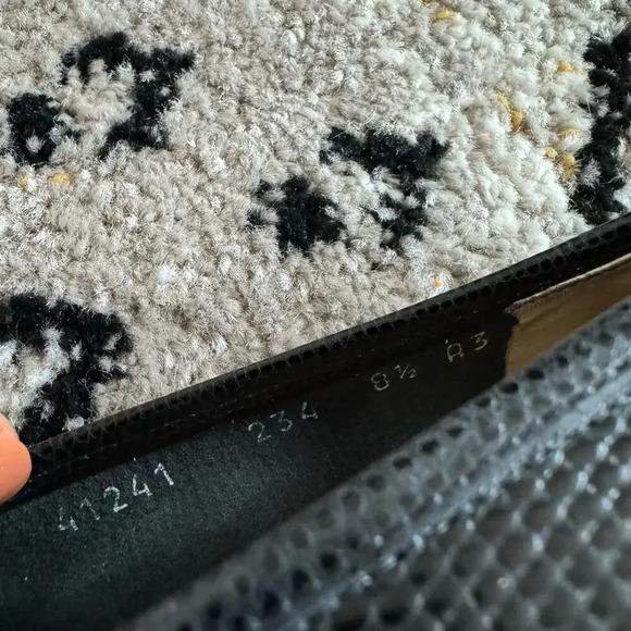 Salvatore Ferragamo Womens Animal Print Loafers 8.5 Black Lizard Whimsigoth - Picture 8 of 13